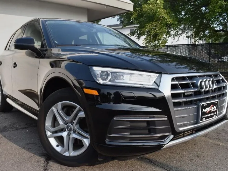 2018 Audi Q5 TFSI Premium photo 1