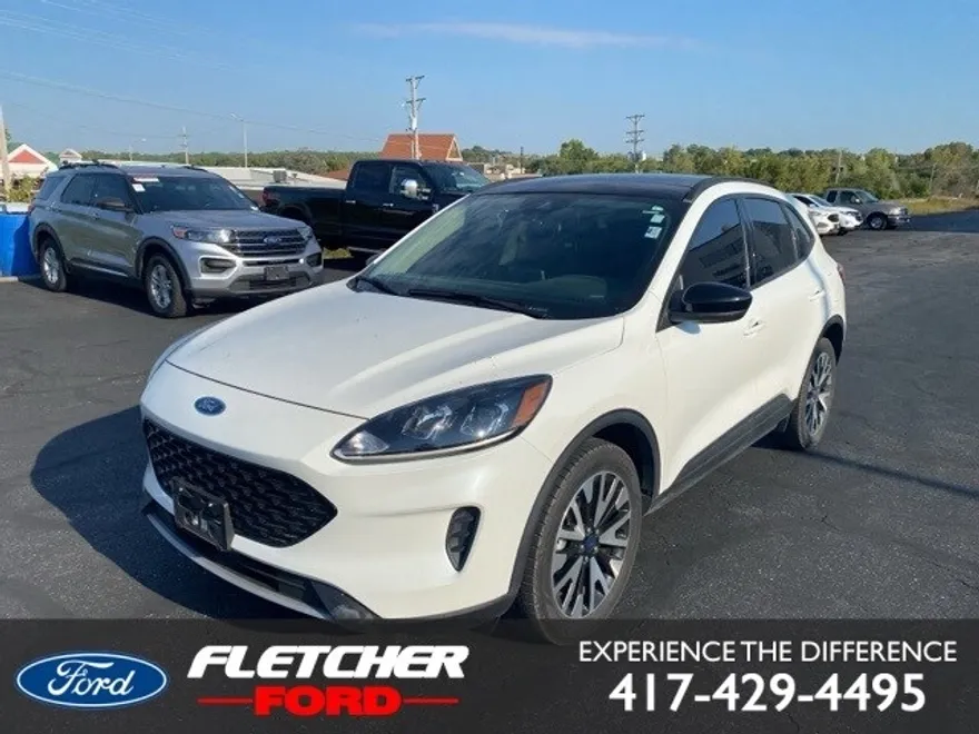 2020 Ford Escape SE Sport Hybrid photo 1