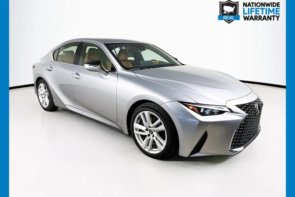 2024 Lexus IS 300 photo 1