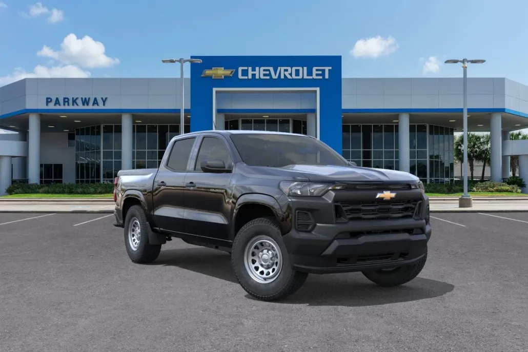 2026 Chevrolet Colorado Work Truck photo 1