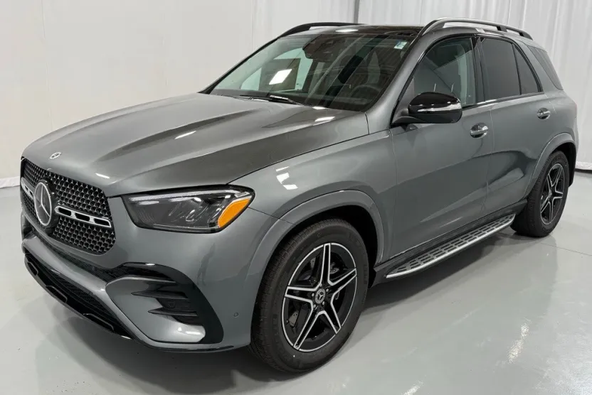 2026 Mercedes Benz GLE 450 4MATIC photo 1