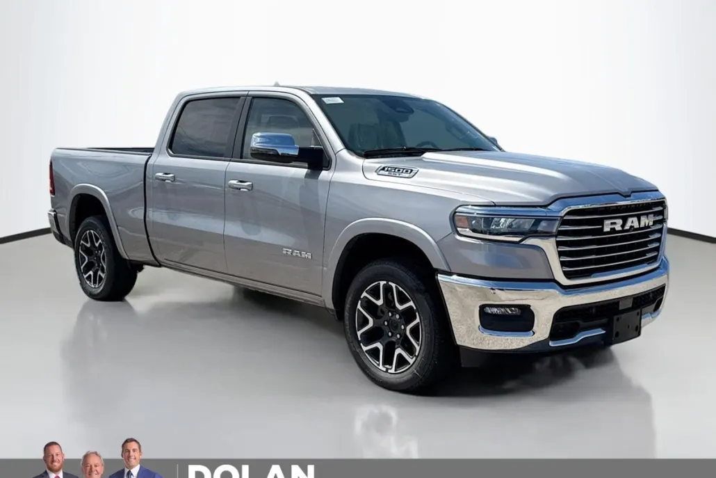 2025 Ram 1500 Laramie photo 1