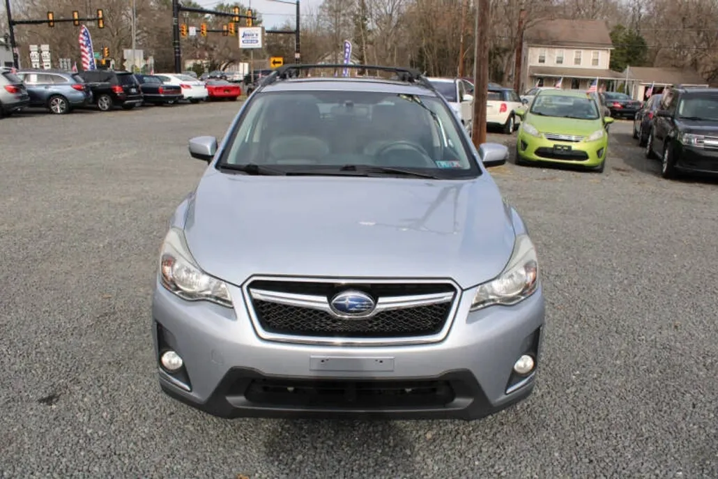 2016 Subaru Crosstrek 2.0i Limited photo 1