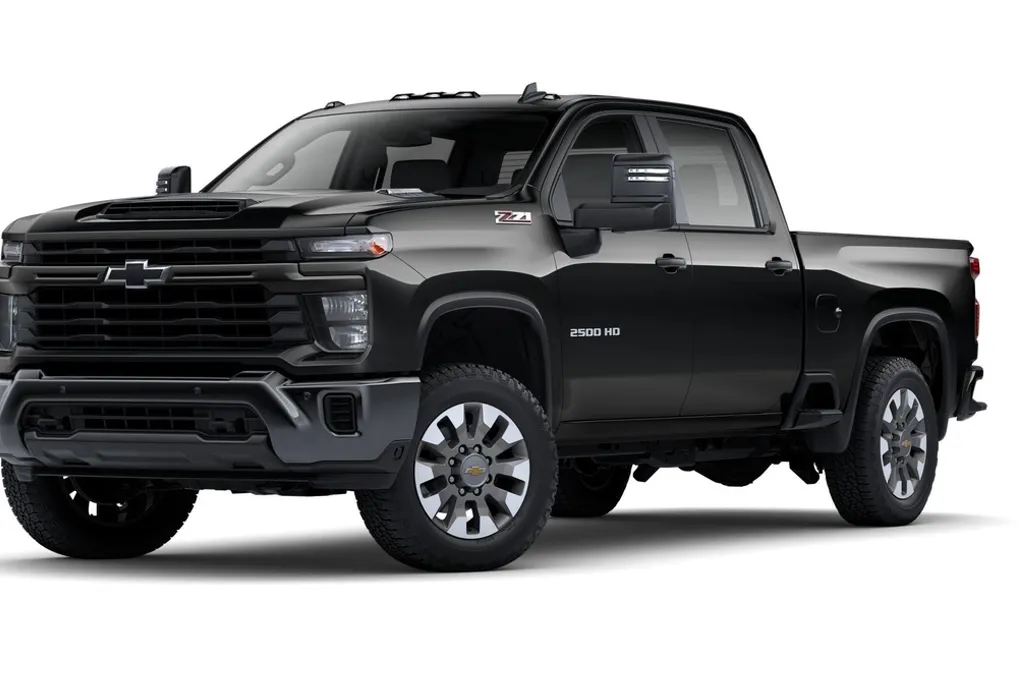 2025 Chevrolet Silverado 2500HD Custom photo 1