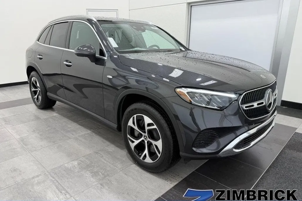 2025 Mercedes Benz GLC 350e 4MATIC photo 1