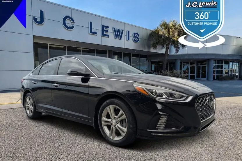 2019 Hyundai Sonata SEL photo 1