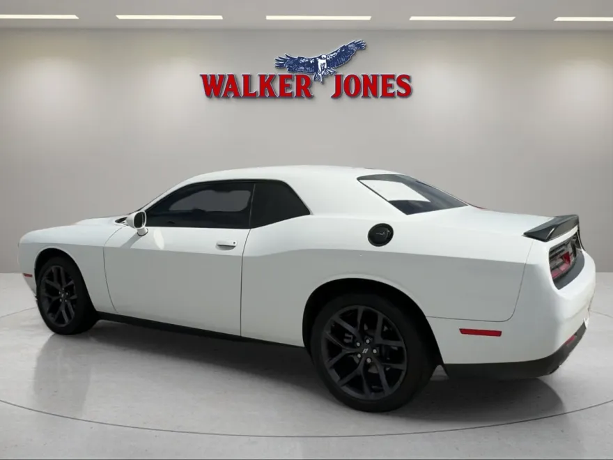 2023 Dodge Challenger SXT photo 1