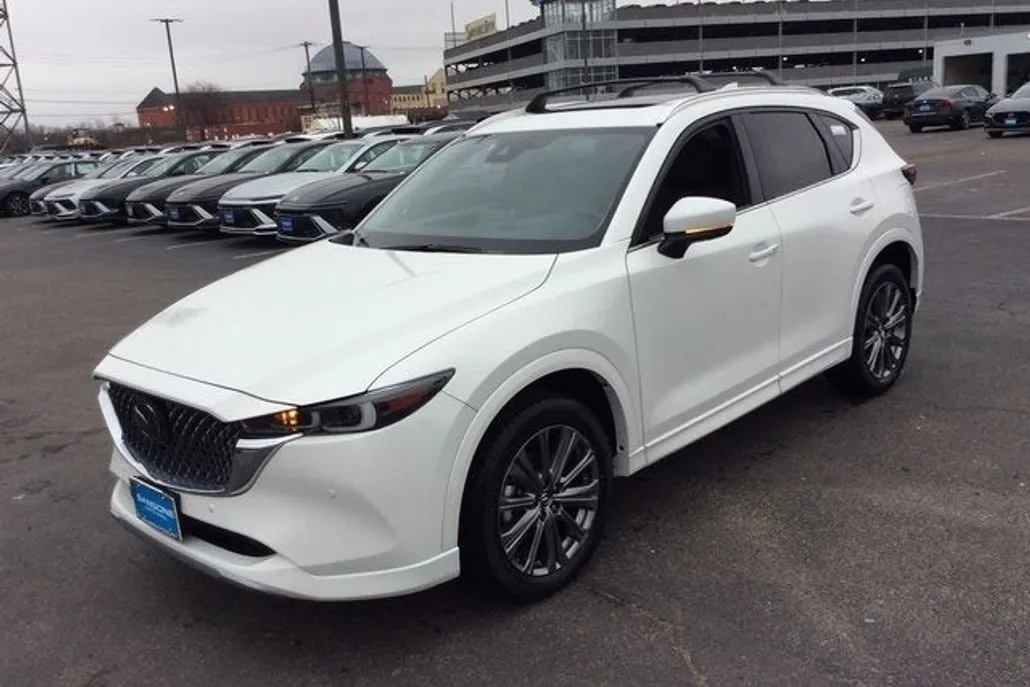 2025 Mazda CX-5 2.5 Turbo Signature photo 1