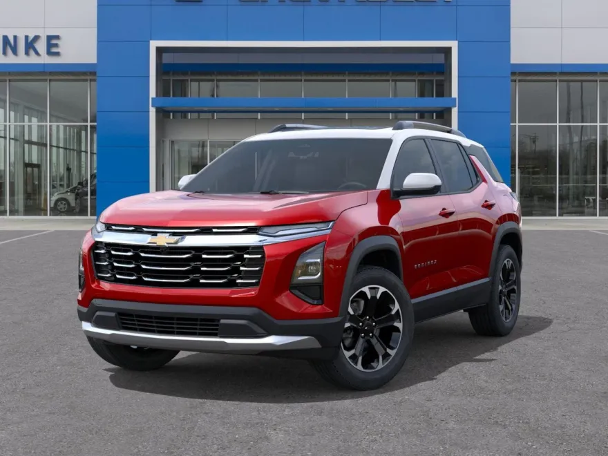 2025 Chevrolet Equinox LT photo 1