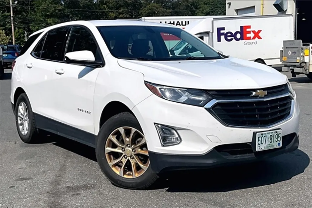2019 Chevrolet Equinox LT photo 1