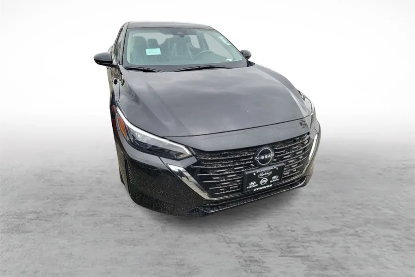 2025 Nissan Sentra SV photo 1