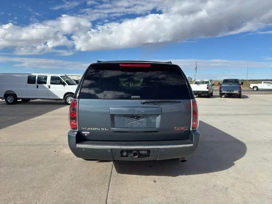 2007 Gmc Yukon XL 1500 photo 1