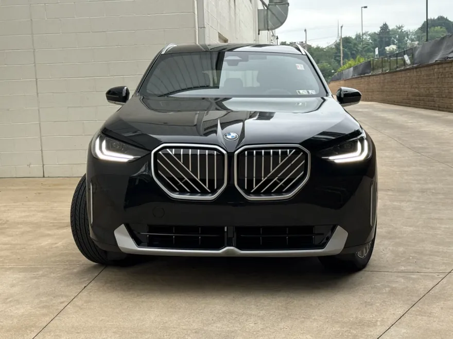 2025 Bmw X3 30x Drive photo 1