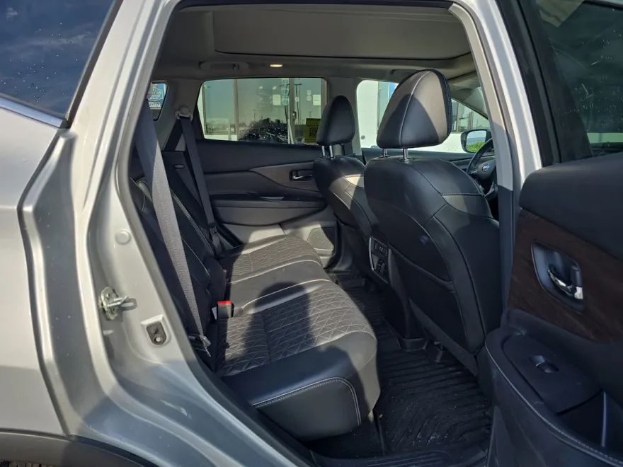 2020 Nissan Murano Platinum photo 1