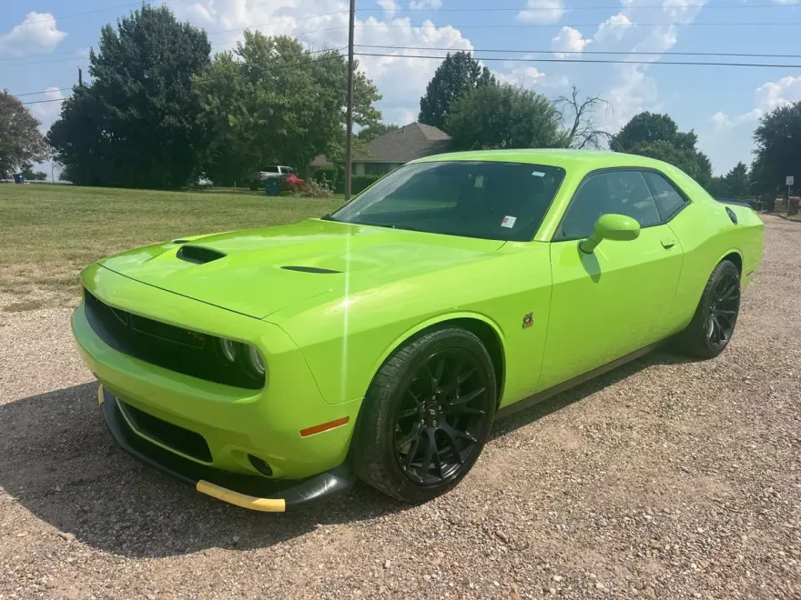 2019 Dodge Challenger R/T Scat Pack photo 1