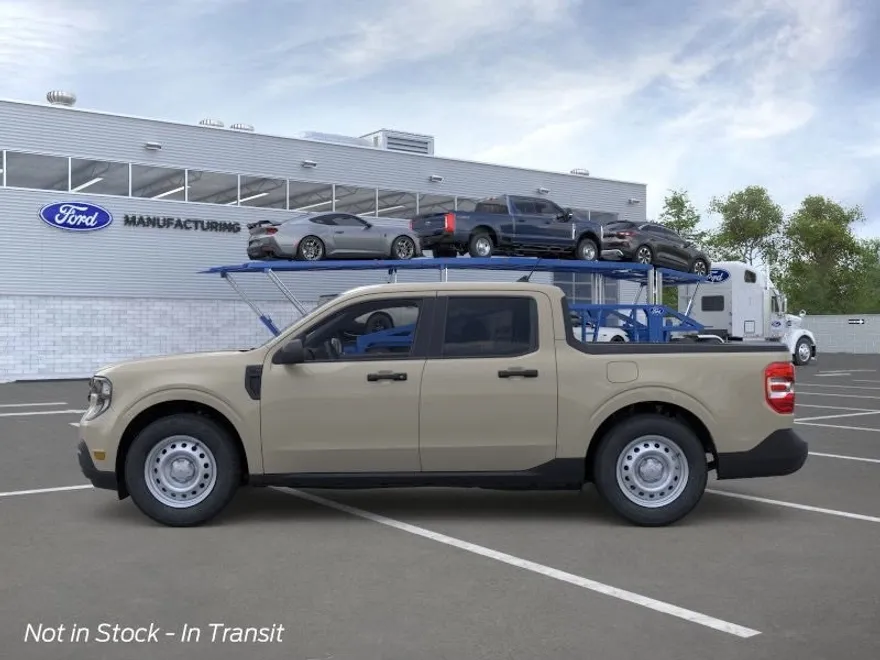 2025 Ford Maverick XL photo 1