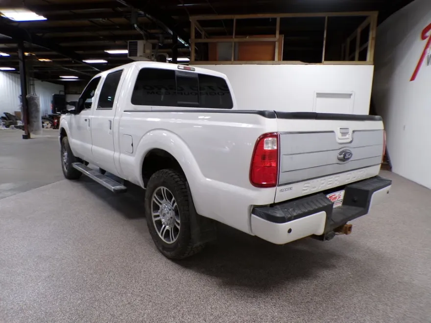 2015 Ford F-250 Lariat photo 1
