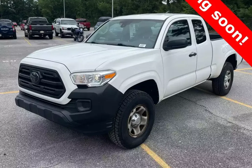 2018 Toyota Tacoma SR photo 1