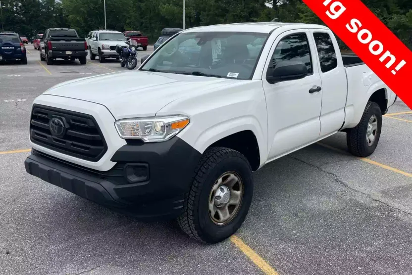 2018 Toyota Tacoma SR photo 1