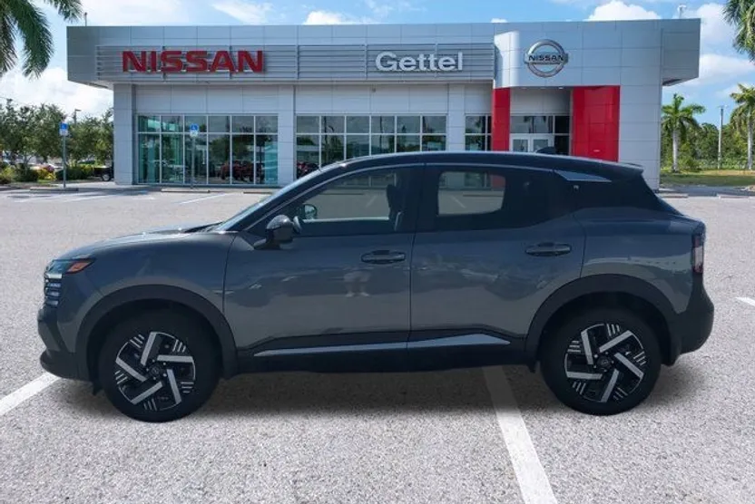 2025 Nissan Kicks SV photo 1