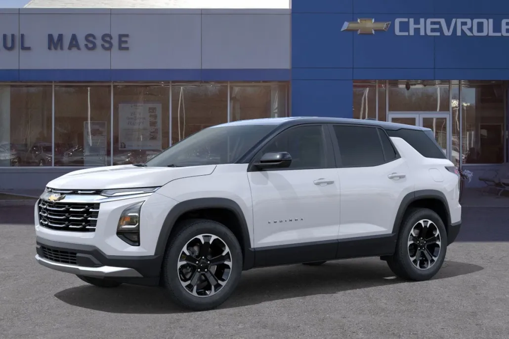 2026 Chevrolet Equinox LT photo 1
