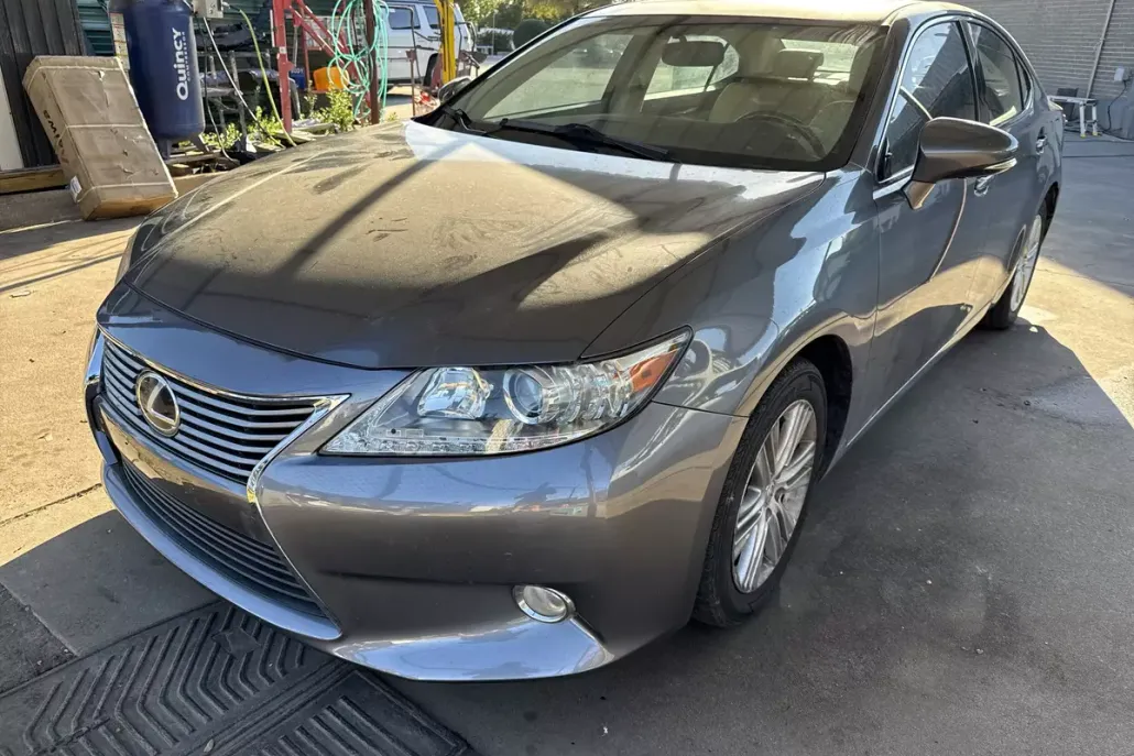 2014 Lexus ES 350 photo 1