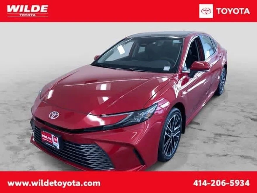 2026 Toyota Camry XLE photo 1