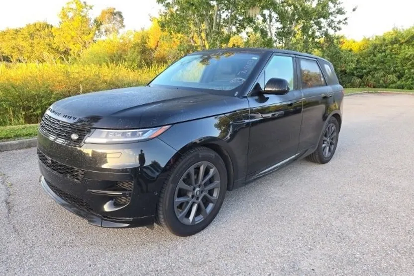 2024 Land Rover Range Rover Sport SE photo 1