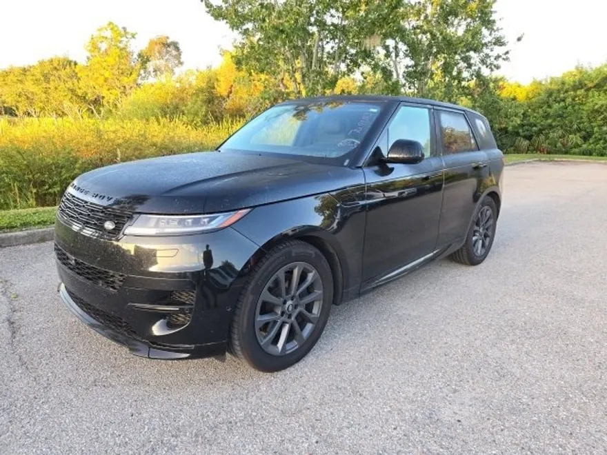 2024 Land Rover Range Rover Sport SE photo 1