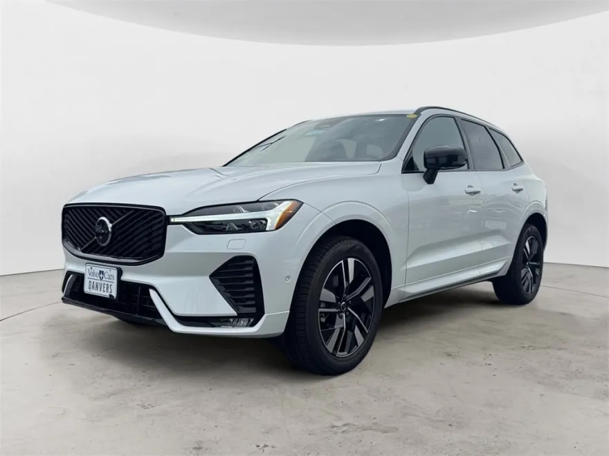 2026 Volvo XC60 B5 Plus photo 1