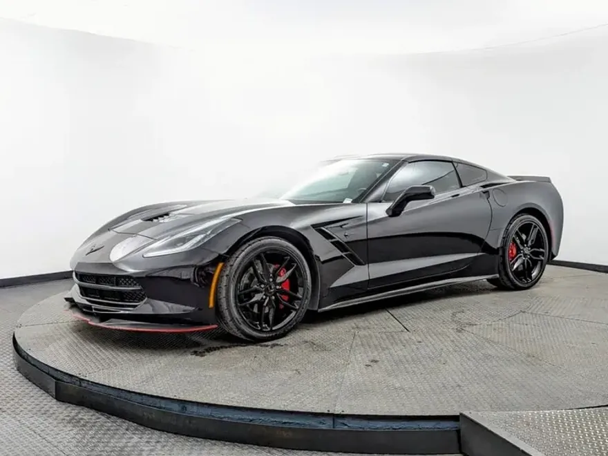 2019 Chevrolet Corvette Stingray 1LT photo 1