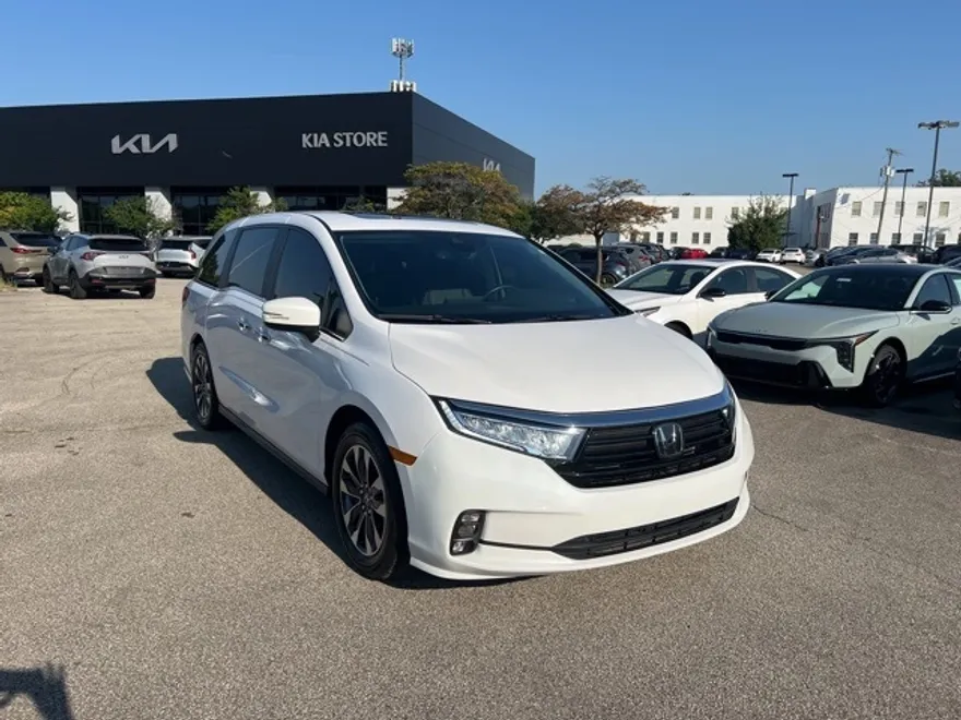 2023 Honda Odyssey EX-L photo 1