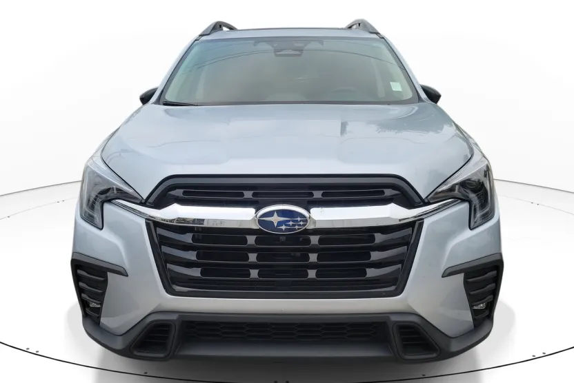 2024 Subaru Ascent Limited photo 1