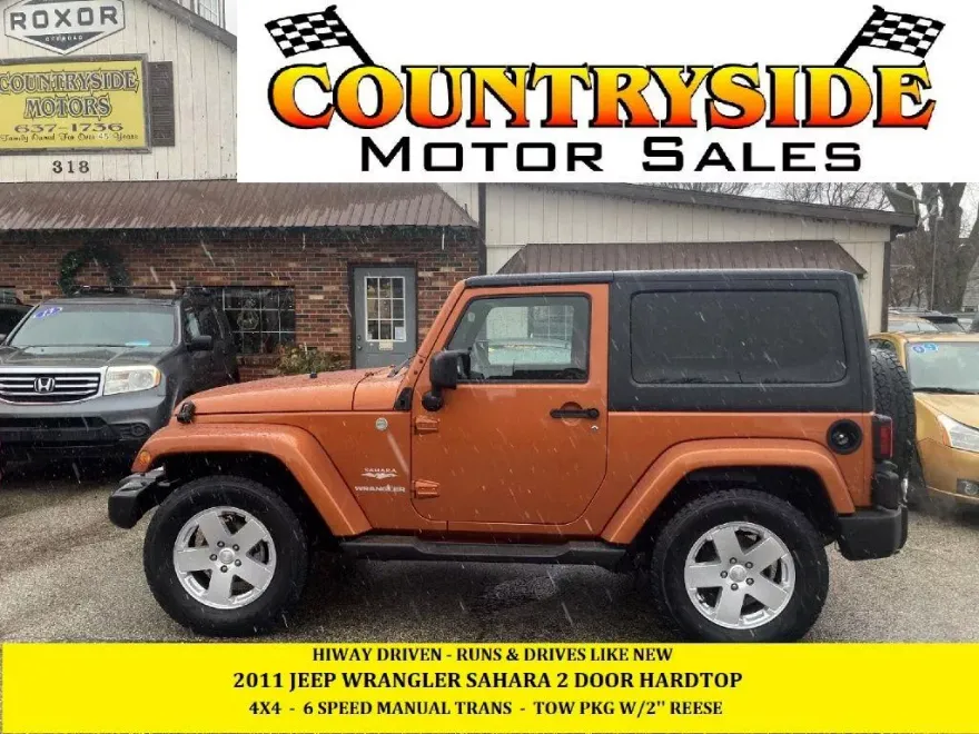 2011 Jeep Wrangler Sahara photo 1