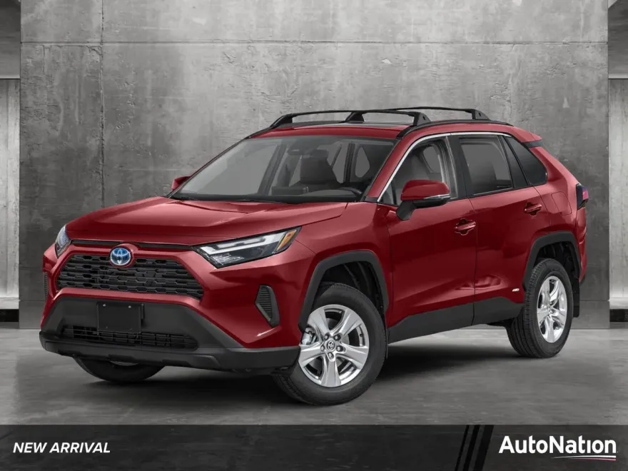 2024 Toyota RAV4 Hybrid XLE photo 1