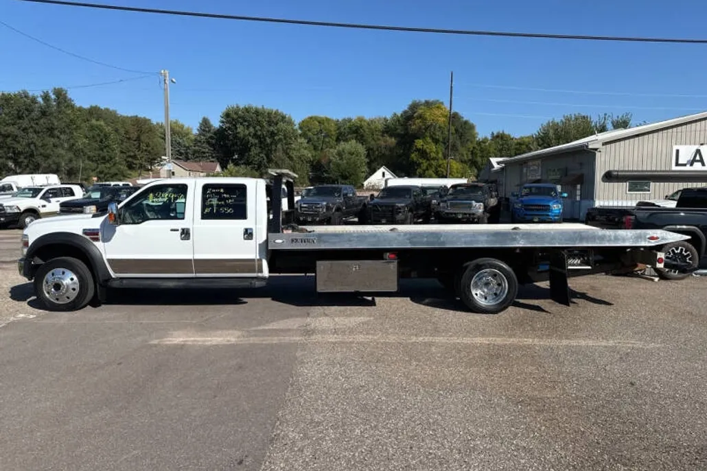 2008 Ford F-550 Lariat photo 1