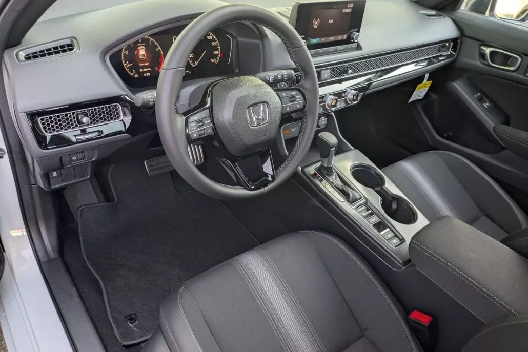 2026 Honda Civic Sport Hatchback photo 1