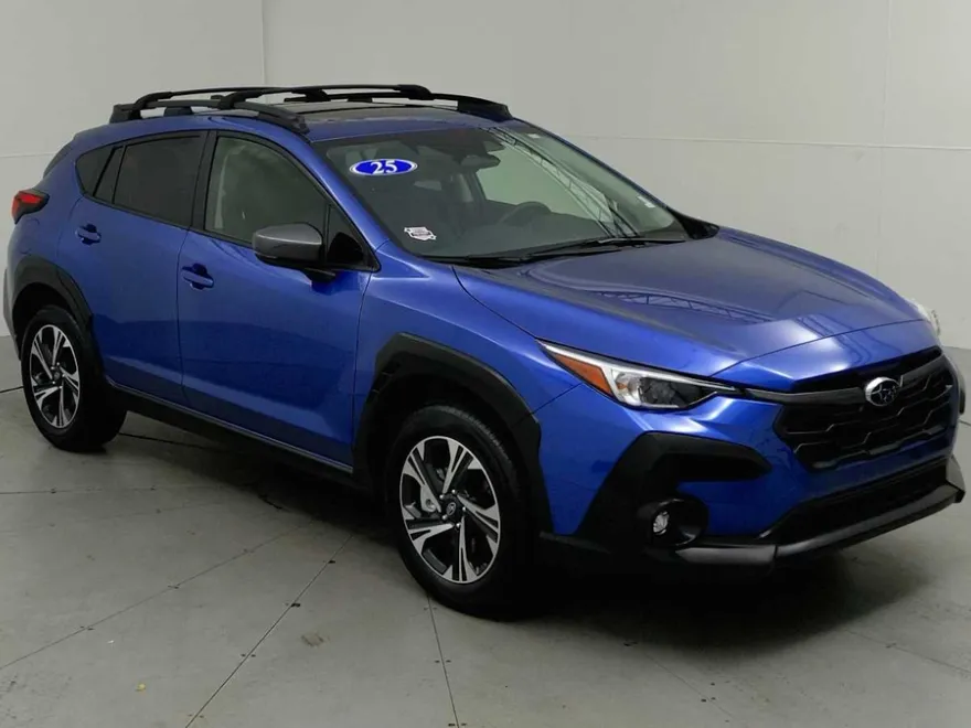 2025 Subaru Crosstrek Premium photo 1
