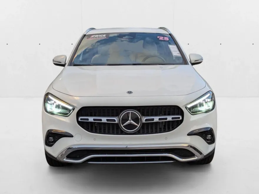 2025 Mercedes Benz GLA 250 photo 1