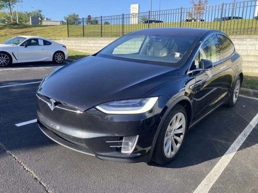 2016 Tesla Model X 90D photo 1