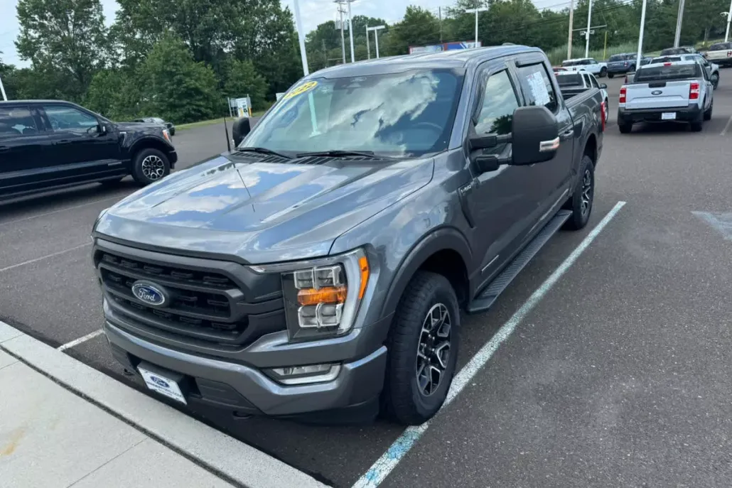 2022 Ford F-150 XLT photo 1