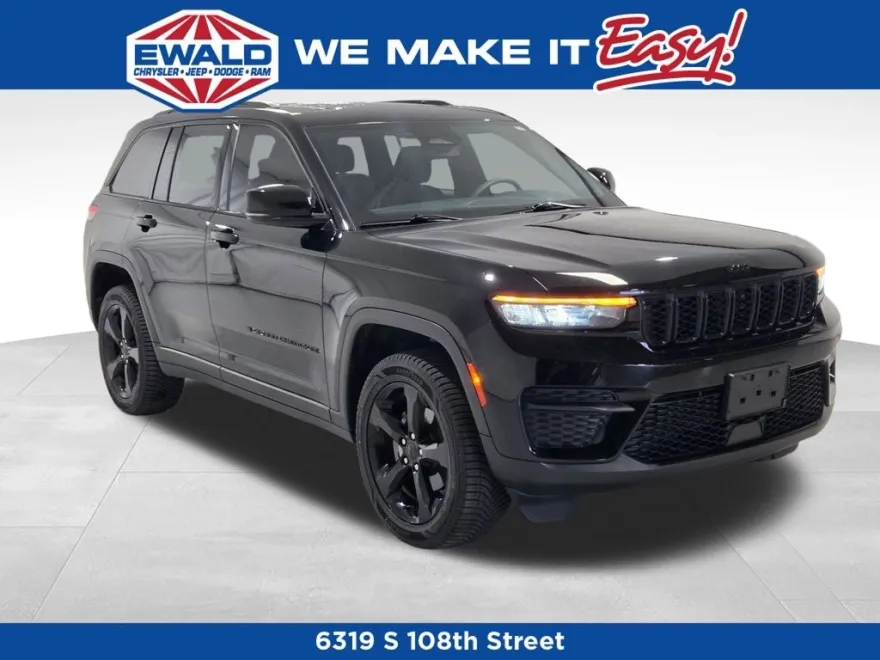 2023 Jeep Grand Cherokee Altitude photo 1