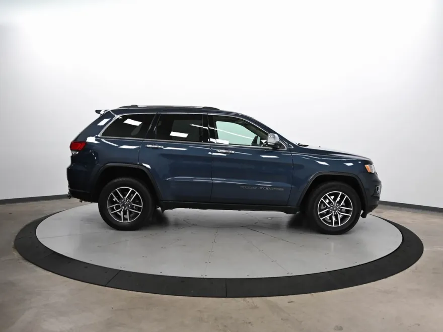2021 Jeep Grand Cherokee Limited photo 1