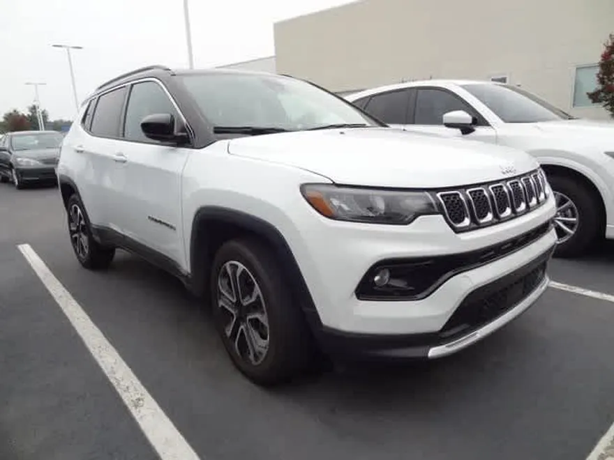 2024 Jeep Compass Limited photo 1