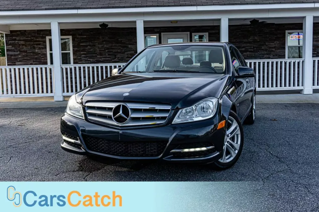 2012 Mercedes Benz C photo 1