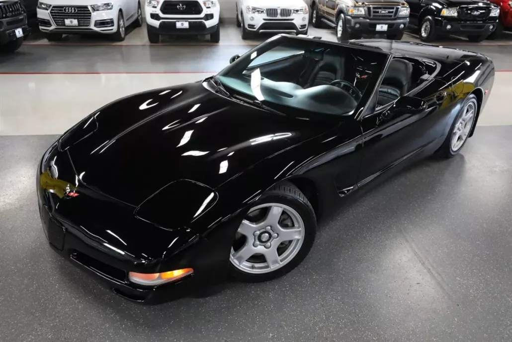 1998 Chevrolet Corvette Convertible photo 1