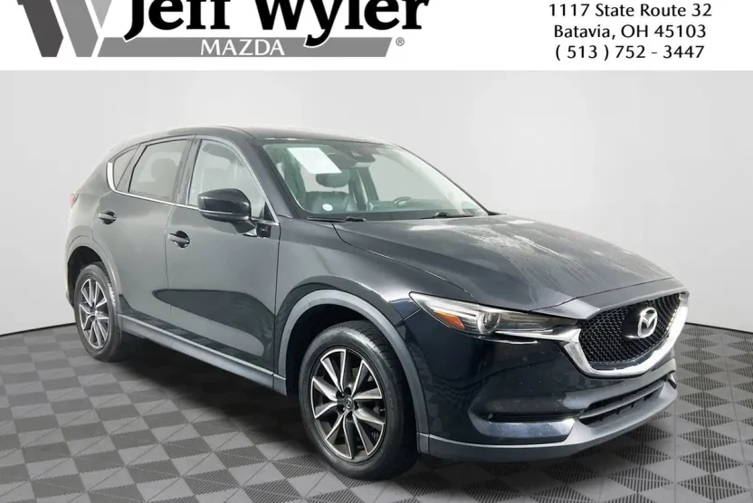 2017 Mazda CX-5 Grand Touring Select photo 1