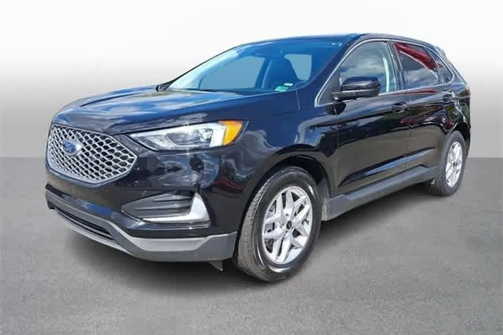 2024 Ford Edge SEL photo 1