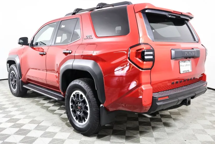 2025 Toyota 4Runner TRD Off-Road photo 1