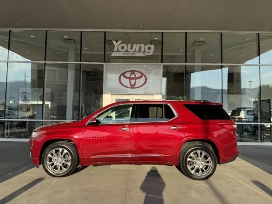 2019 Chevrolet Traverse Premier photo 1